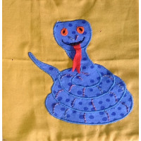 An applique pattern for a snake